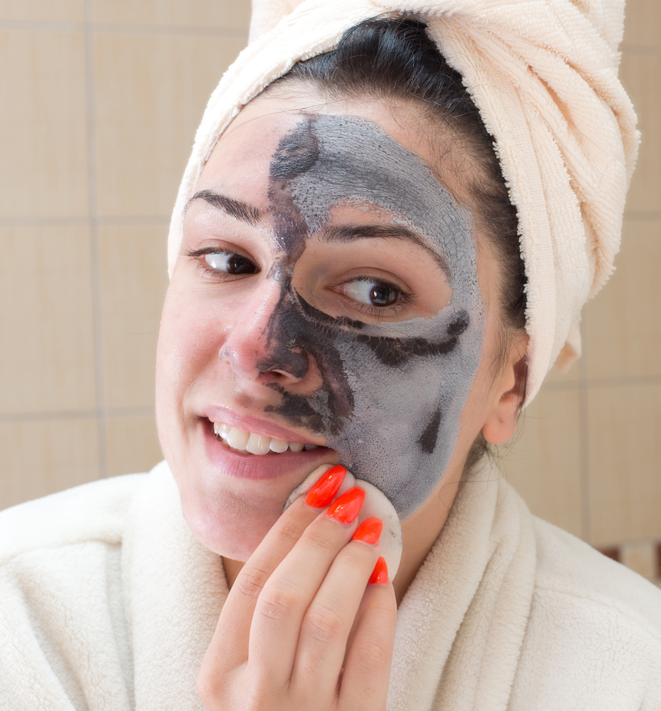 Pourquoi utiliser du savon noir sur le visage et le corps ? - CEMENA