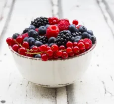 Comment enlever une tache de fruits rouges ?