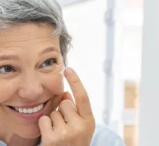 5 INGRÉDIENTS NATURELS ANTI-RIDES POUR LUTTER CONTRE LES RIDES 