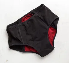 COMMENT ADOPTER ET LAVER LES CULOTTES DE RÈGLES ? 