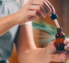 POURQUOI ET COMMENT UTILISER LA GLYCÉRINE EN RECETTES BEAUTÉ ? 