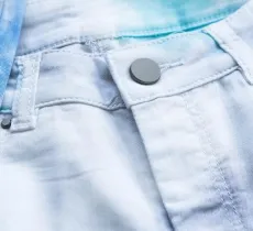 Comment teindre un jean soi-même ?