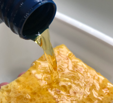 8 ASTUCES NETTOYAGE INFAILLIBLES AVEC LE SAVON NOIR MÉNAGER 