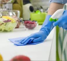 3 ASTUCES POUR NETTOYER SA CUISINE FACILEMENT... ET RAPIDEMENT 