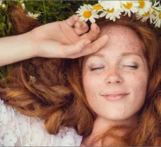 COMMENT PRENDRE SOIN DE SES CHEVEUX AU PRINTEMPS? 