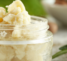 BEURRES VÉGÉTAUX : 5 RECETTES MAISON POUR LES CHEVEUX SECS