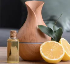 COMMENT PARFUMER SA MAISON AVEC DES HUILES ESSENTIELLES ? 