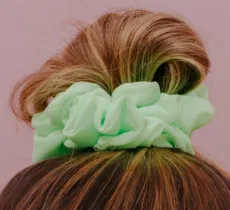 TUTO POUR FABRIQUER DES CHOUCHOUS POUR SES CHEVEUX 