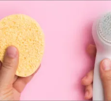 Comment choisir sa brosse nettoyante pour le visage ?