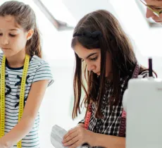 REDONNER UNE SECONDE VIE À SES VÊTEMENTS