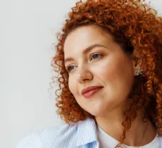 CHEVEUX : QUELLES TENDANCES COLORATIONS 2023 ? 