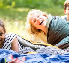 COMMENT LAVER UN SAC DE COUCHAGE ? 