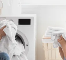 QUELLES HUILES ESSENTIELLES POUR PARFUMER LE LINGE ? 