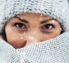 Comment protéger son visage du froid ? nos soins pour l’hiver !