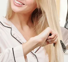 Comment utiliser les embouts des sèche-cheveux ? nos idées de coiffure express !