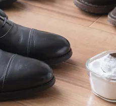 DÉTACHER, DÉSODORISER ET LAVER SON LINGE AVEC DU BICARBONATE DE SOUDE 