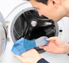 Lavage en machine : recherche chaussette désespérément