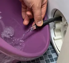 COMMENT VIDANGER UNE MACHINE À LAVER ? 