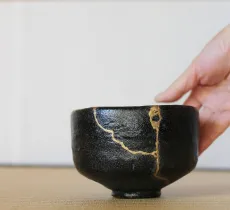 Méthode Kintsugi : on répare sa vaisselle cassée ou abîmée !