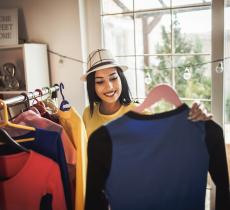 Comment choisir les couleurs adaptées à son teint ? nos conseils relooking !