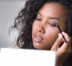 Comment se maquiller selon la couleur de ses yeux ?