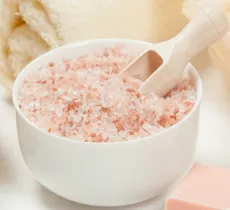 Recettes de gommage pour le corps au sel marin