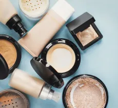 Comment prolonger la durée de vie de son maquillage ?