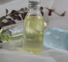 Comment bien choisir son huile démaquillante ?