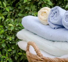 À quelle fréquence laver son linge de maison ?