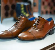 Comment assouplir des chaussures neuves en cuir ? nos 3 astuces !