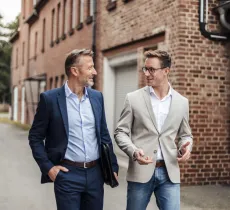 Costume pour homme : quelle couleur choisir ?