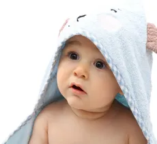 DIY : comment fabriquer une sortie de bain pour bébé ?