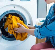 COMMENT RÉDUIRE LA CONSOMMATION D'EAU ET D'ÉLECTRICITÉ DE SON LAVE-LINGE ?
