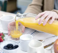 Comment enlever une tache de jus de fruit ? tous nos conseils !