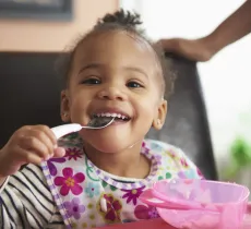 Comment laver un bavoir ?