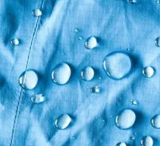 Vêtements : comment rester sec quand il pleut !