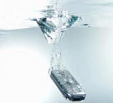 Comment nettoyer ses appareils électroniques dans la maison ?