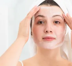 Comment lutter contre les points noirs ? nos soins maison !