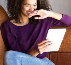 Comment porter du violet ?