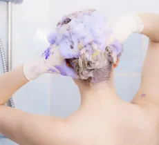 À quoi sert le shampoing violet ?