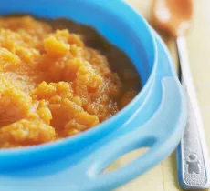 Comment enlever une tache de carotte sur un vêtement ?