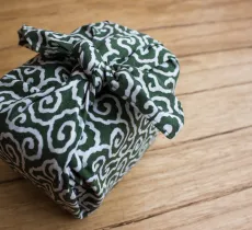 Comment faire un pliage Furoshiki ?